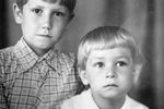 Братья Володя и Сережа Кристовские в детстве