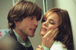 Киллиан Мерфи и Рейчел МакАдамс в кадре из фильма «Ночной рейс» (2005)