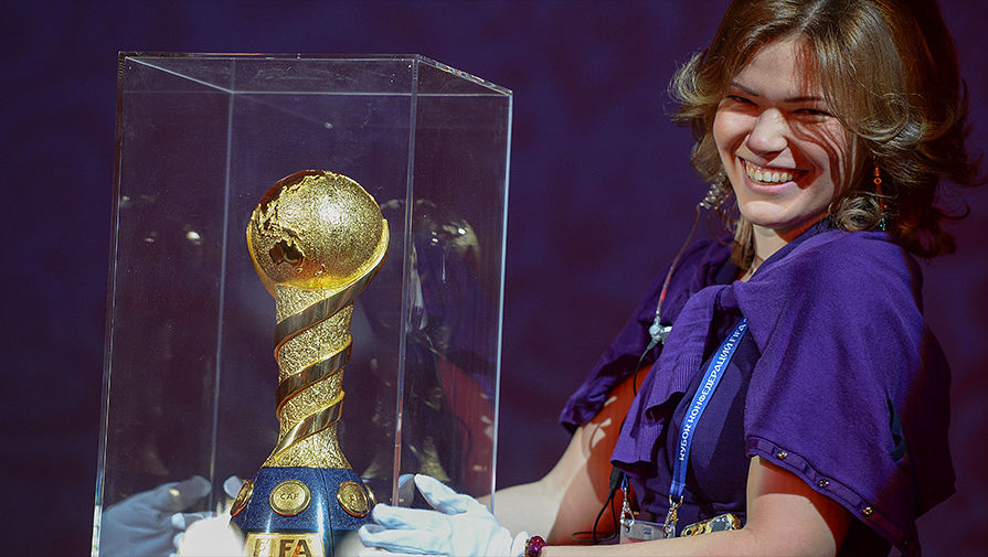 Кубок конфедераций FIFA на&nbsp;мероприятии, приуроченном к&nbsp;500 дням до&nbsp;старта в&nbsp;России Кубка конфедераций 2017&nbsp;года, в&nbsp;Москве