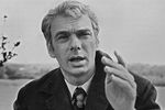 <b>Алексей Баталов </b> (20 ноября 1928 — 15 июня 2017) — актер театра и кино, кинорежиссер, сценарист и педагог, народный артист СССР. На фото: Алексей Баталов в роли Егорова в фильме «Возврата нет» режиссера Алексея Салтыкова, 1974 год