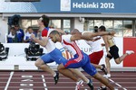 Сергей Шубенков опережает соперников перед финишем