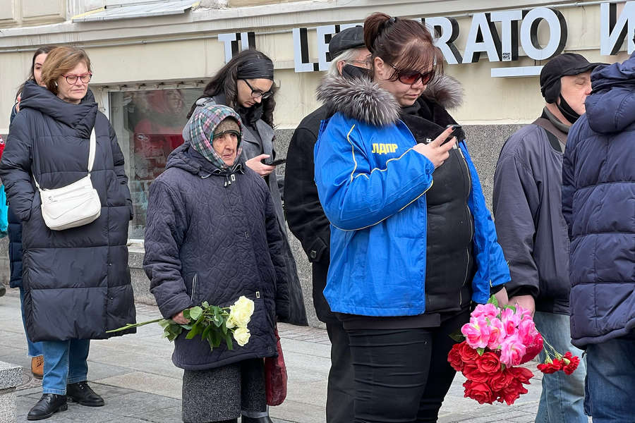 Перед&nbsp;церемонией прощания с&nbsp;лидером ЛДПР Владимиром Жириновским в&nbsp;Колонном зале Дома союзов в&nbsp;Москве, 8&nbsp;апреля 2022&nbsp;года
