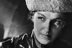 Кадр из кинофильма «Одиночество» по одноименному роману Николая Вирты, 1964 год. Актриса Светлана Дружинина в роли Марии Косовой.