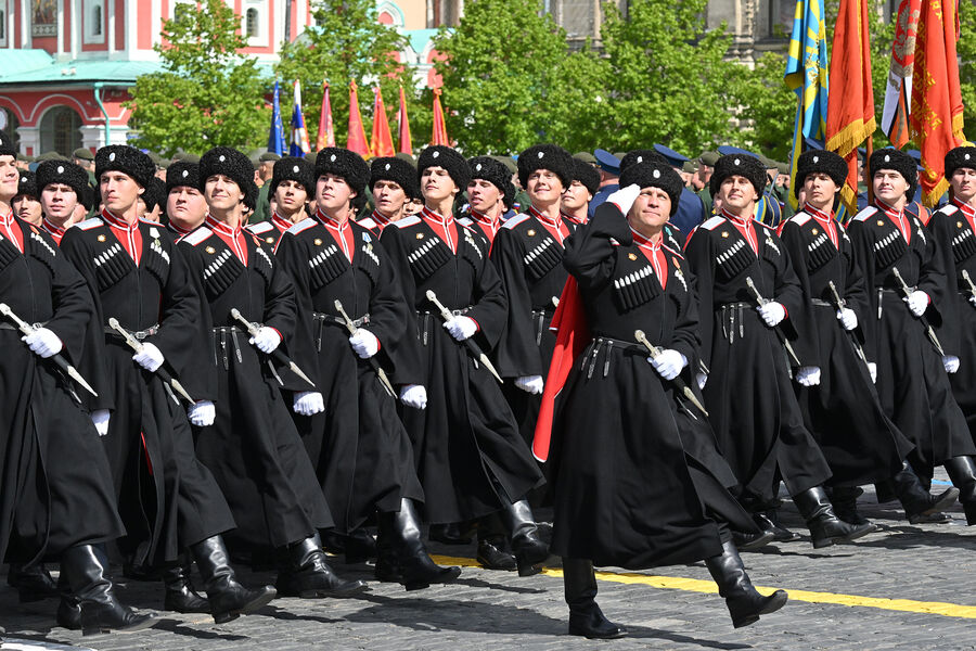 Парадные расчеты на&nbsp;Красной площади в&nbsp;Москве перед&nbsp;началом военного парада, посвященного 80-летию Победы в&nbsp;Великой Отечественной войне, 09&nbsp;мая 2025&nbsp;года
