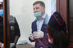 Губернатор Хабаровского края Сергей Фургал в Басманном суде Москвы, 10 июля 2020 года