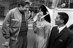 Донатас Банионис, актриса Тхюи Ван и режиссер Нгуен Лыонг Дык на VII Московском международном кинофестивале, 1971 год
