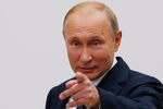Президент России Владимир Путин после «прямой линии» в Москве, 7 июня 2018 года