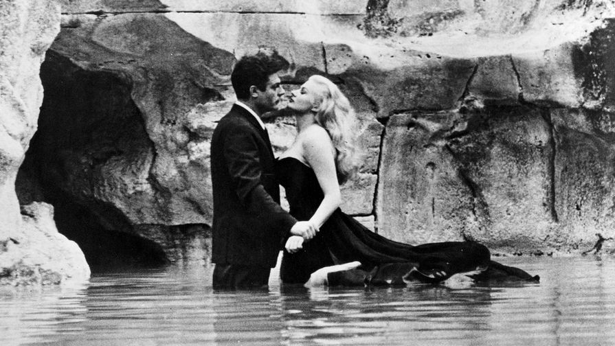 Кадр из&nbsp;фильма &laquo;Сладкая жизнь&raquo; (1960)