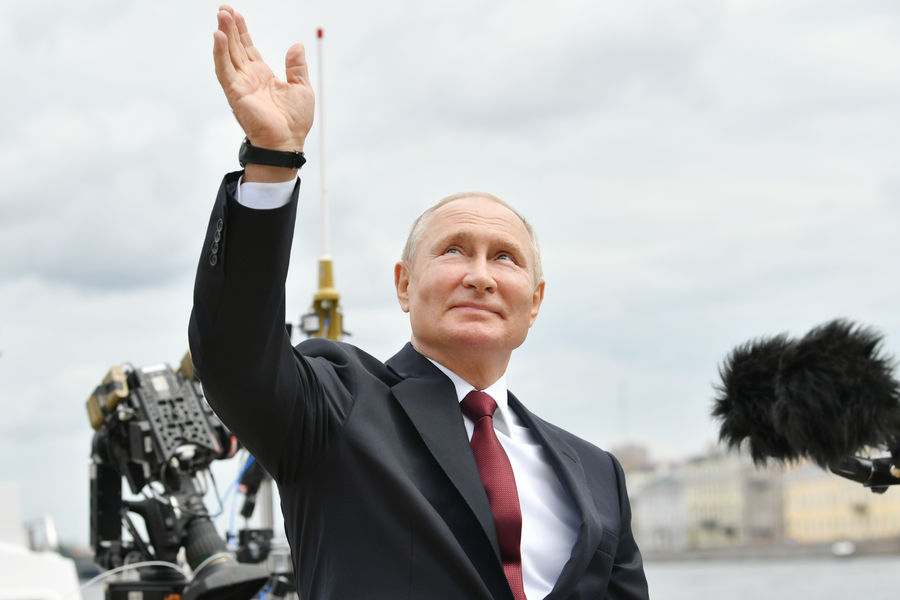 Президент РФ Владимир Путин после Главного военно-морского парада в&nbsp;честь Дня Военно-морского флота России, 25&nbsp;июля 2021&nbsp;года