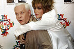 Борис Моисеев и Сергей Зверев на церемонии вручения наград премии MTV Russia Music Awards-2007 в Москве