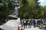 Открытие памятника журналистке и политологу Дарье Дугиной в парке «Захарово» в Московской области, 20 августа 2025 года