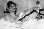 Кадр из фильма «Анна из Бруклина» (1958)