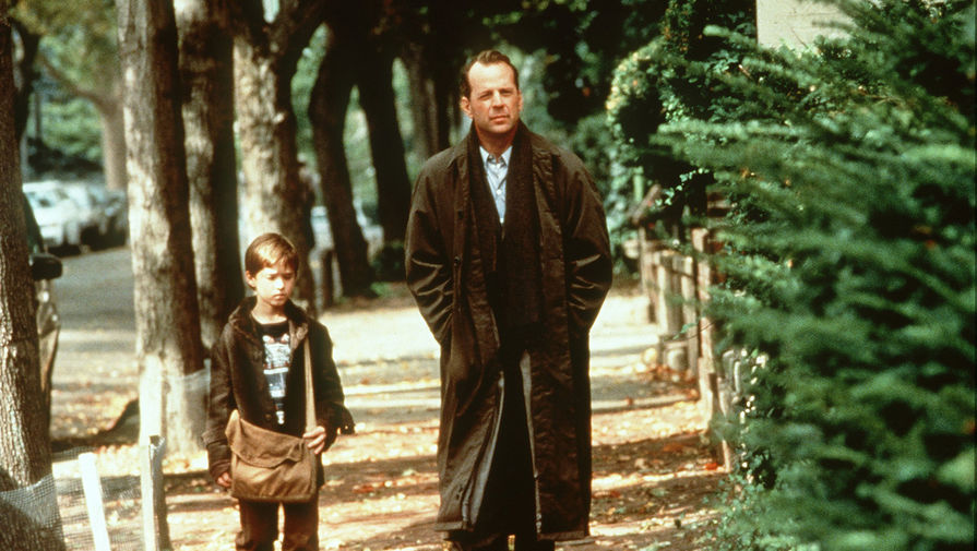 Кадр из фильма «Шестое чувство» (1999)