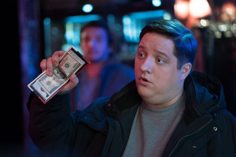 Роман Попов в сериале «Детективное агентство Мухича»