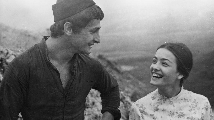 Сосо Джачвлиани и Лика Кавжарадзе в&nbsp;фильме &laquo;Древо желания&raquo; (1977)