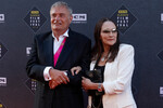 Актеры Леонард Уайтинг и Оливия Хасси на открытии кинофестиваля TCM Classic Film Festival 2018 в Лос-Анджелесе, 2018 год