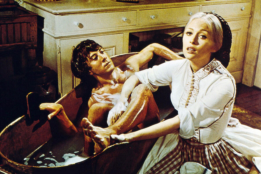 <b>Кадр из&nbsp;фильма «Маленький большой человек» (1970)</b>