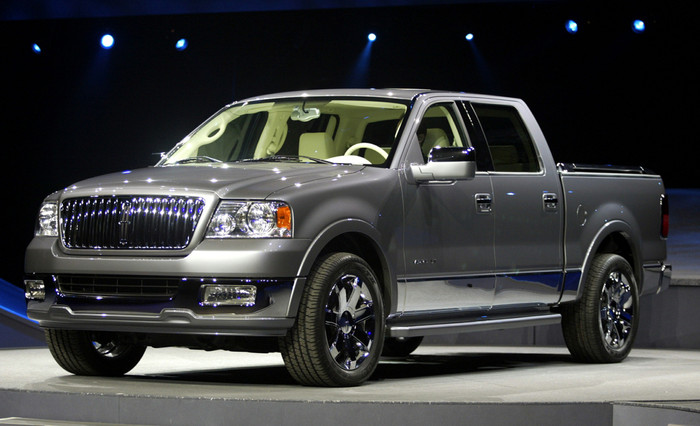 Lincoln Mark LT. Больше всего удовольствия американцам доставляет Lincoln