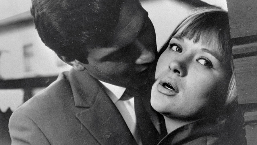Актеры Галина Польских и Юрий Васильев в фильме «Журналист», 1967 год