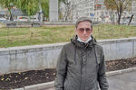 Сергей Будницкий у памятника «В память о жертвах терроризма»
