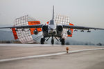 Посадка бронированного дозвукового штурмовика Су-25 на аэродром авиабазы Хмеймим