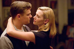 <b>«Дорога перемен» (2008)</b>
<br><br>
Эпичное воссоединение Кейт и Лео спустя 10 лет после «Титаника» — в прессе подавали фильм Сэма Мендеса (на тот момент супруга актрисы) под соусом «как бы сложились отношения Джека и Розы, если бы последняя чуть экономнее использовала импровизированный плот».