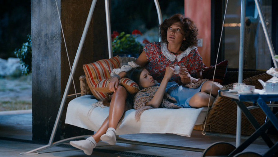 Кадр из&nbsp;сериала &laquo;Ангел в&nbsp;сердце&raquo; (2012)