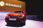 Автомобиль Renault Logan Stepway на Московском международном автосалоне, 29 августа 2018 года
