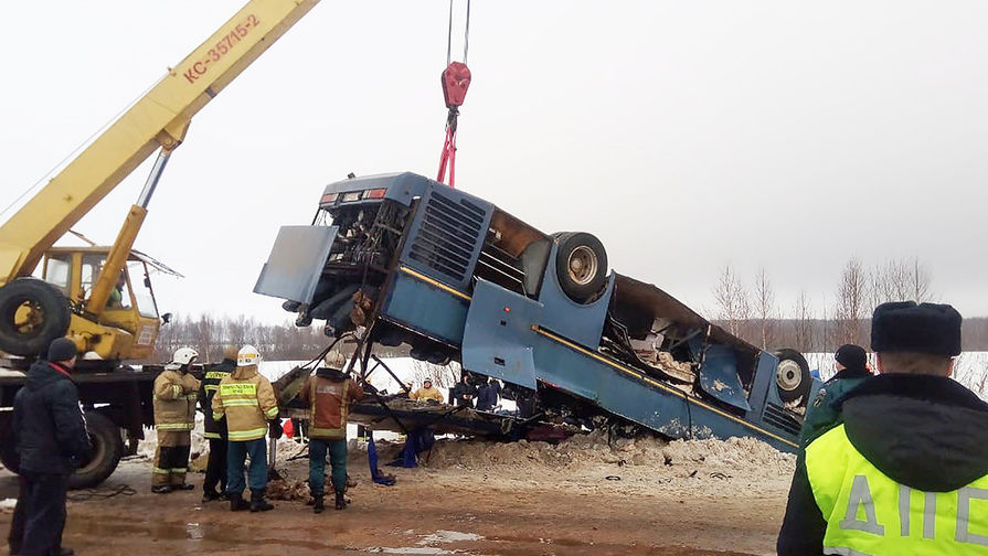 Последствия ДТП с&nbsp;участие автобуса с&nbsp;детьми в&nbsp;Калужской области, 3 февраля 2019 года