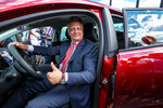 Максим Соколов, президент АО «Автоваз» за рулем Lada Iskra