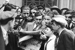 За 7 лет с 1922 года по 1929 промышленный индекс Dow Jones вырос более чем в 6 раз, с 63,90 пунктов до 381, 17 пунктов. Рост индекса подстегивал биржевую эйфорию в США – многие домохозяйства вкладывали свои средства в акции, ожидая дальнейшего роста их стоимости