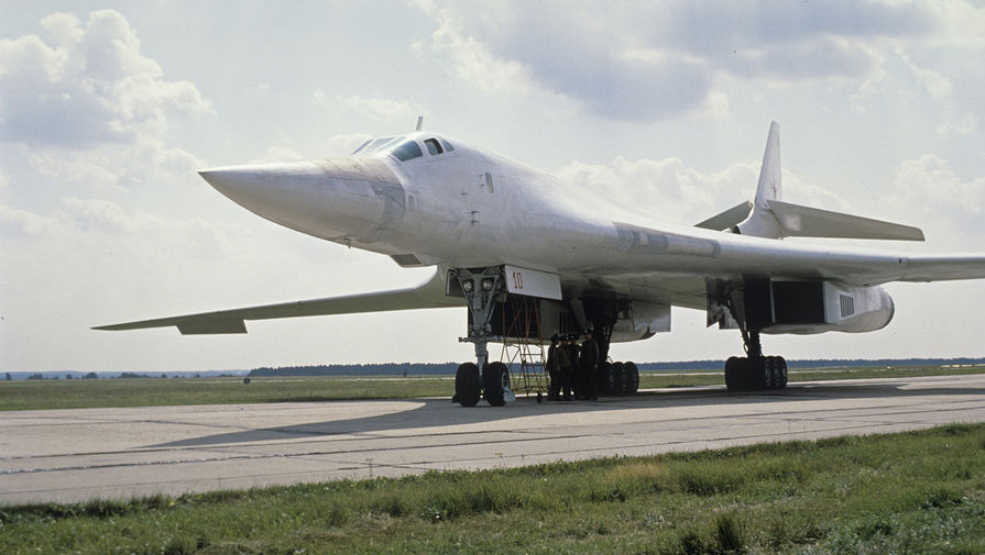Советский сверхзвуковой стратегический бомбардировщик Ту-160, 1991&nbsp;год