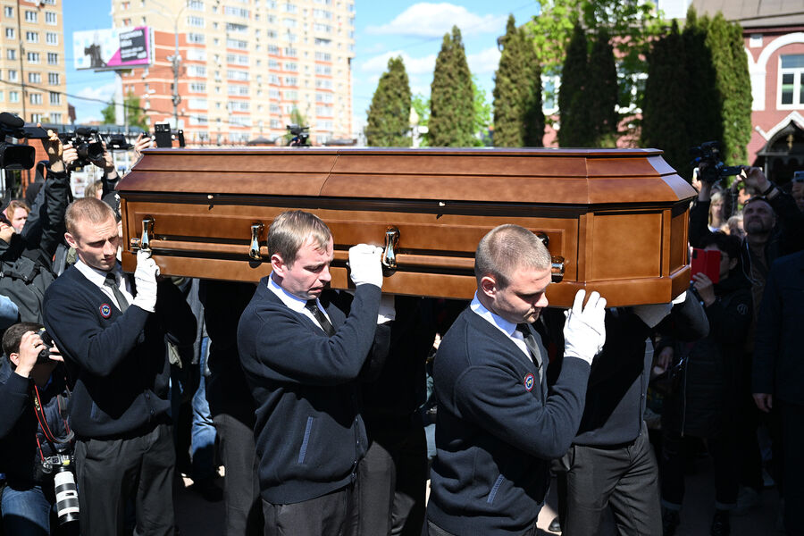 Прощание с&nbsp;модельером Вячеславом Зайцевым в&nbsp;подмосковном Щелково, 4&nbsp;мая 2023&nbsp;года