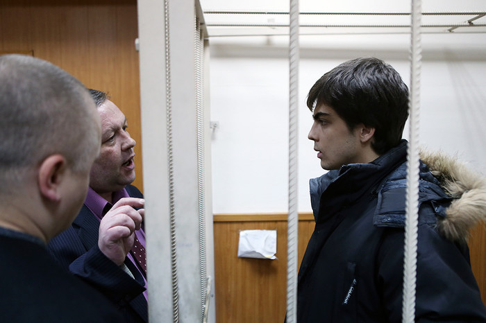 Иван Непомнящих во время заседания Басманного суда