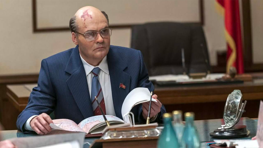 <b>«Чернобыль» (2019)</b>
<br>
В&nbsp;нашумевшем проекте HBO &laquo;Чернобыль&raquo; Михаил Горбачев (Дэвид Денсик) лично отдал указание не награждать Легасова званием Героя Социалистического Труда после того, как академик Валерий Легасов (Джаред Харрис) представил свою версию катастрофы. Сам политик изложенную в&nbsp;сериале версию назвал выдумкой