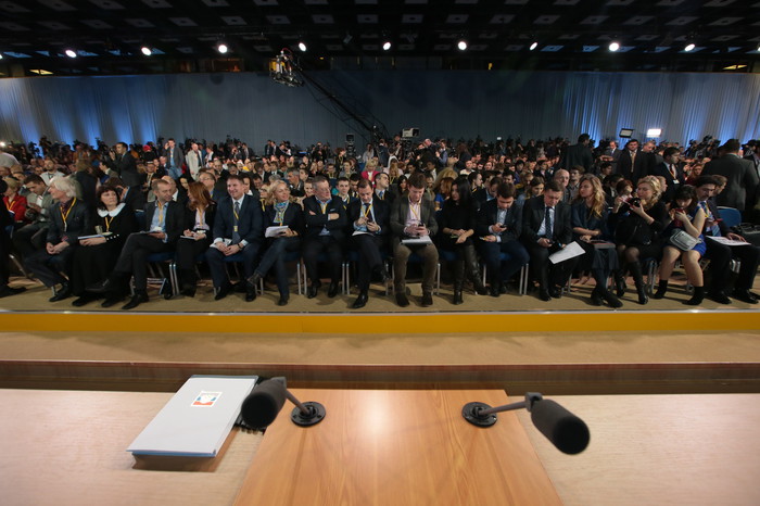 Журналисты перед началом пресс-конференции президента России Владимира Путина в ЦМТ