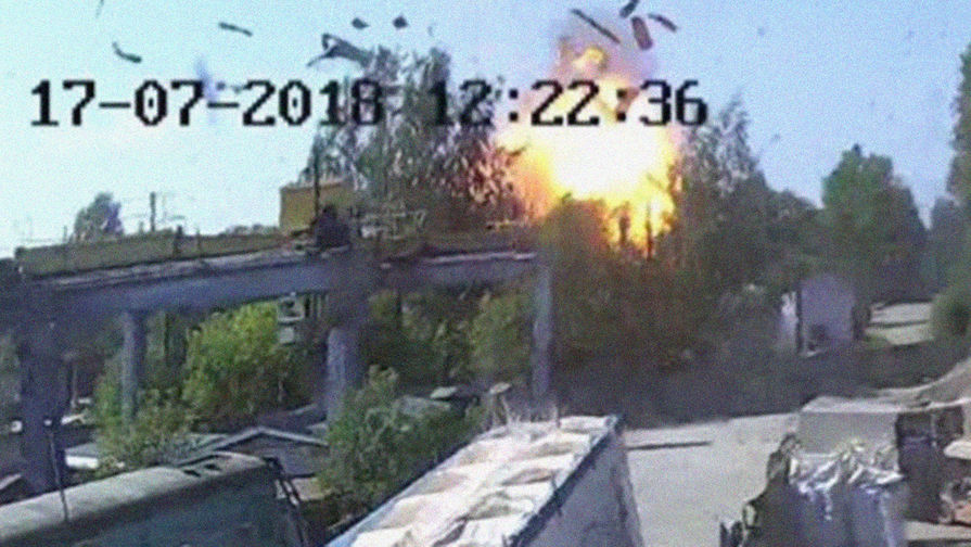 Момент взрыва на&nbsp;Литовской улице в&nbsp;Санкт-Петербурге, 17 июля 2018 года