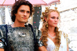 <b>Кадр из фильма «Троя» (2004)</b>
<br><br>
Одну из ведущих ролей в эпосе «Троя» Крюгер получила буквально через пару лет после начала актерской карьеры. Фильм по мотивам «Илиады» Гомера принес ей всемирную известность, при этом некоторые критики раскритиковали выбор продюсеров в пользу Крюгер, сыгравшей Елену Прекрасную.