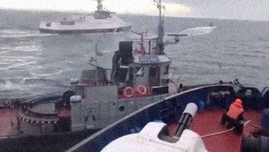 Российское судно таранит украинский буксир «Яны Капу» в территориальных водах России, 25 ноября 2018 года