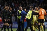 Футболисты «Вильярреала» очень хотели пообщаться с судьями после матча с «Манчестер Сити»