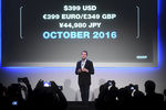 Эндрю Хаус, главный исполнительный директор Sony Computer Entertainment, объявляет о цене и дате поставки PlayStation VR