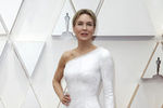 Актриса Рене Зеллвегер перед началом церемонии вручения кинопремии «Оскар» в Лос-Анджелесе, 9 февраля 2020 года