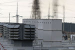 Газотурбинный генератор в поселке Строгановка Симферопольского района, запущенный после подрыва линии электропередачи на территорию полуострова Крым