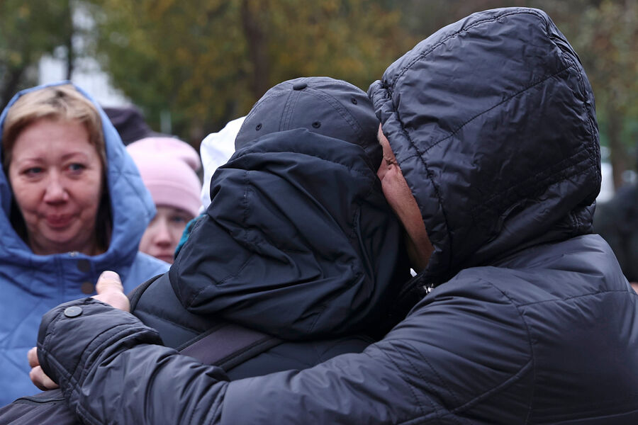 Проводы призывников в&nbsp;вооруженные силы РФ в&nbsp;рамках частичной мобилизации в&nbsp;Новосибирске, 25&nbsp;сентября 2022&nbsp;года