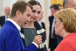 Художественный руководитель Театра Наций, актер Евгений Миронов и министр здравоохранения РФ Вероника Скворцова перед началом церемонии вручения Государственных премий за 2018 год в День России