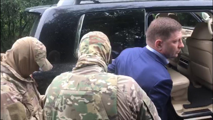 Во время задержание губернатора Хабаровского края Сергея Фургала, 9 июля 2020 года