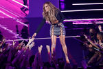 Певица Дженнифер Лопес на MTV Video Music Awards 2021