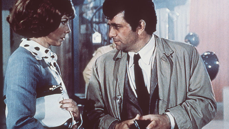 Питер Фальк в роли лейтенанта Коломбо в одноименном сериале, 1973 год