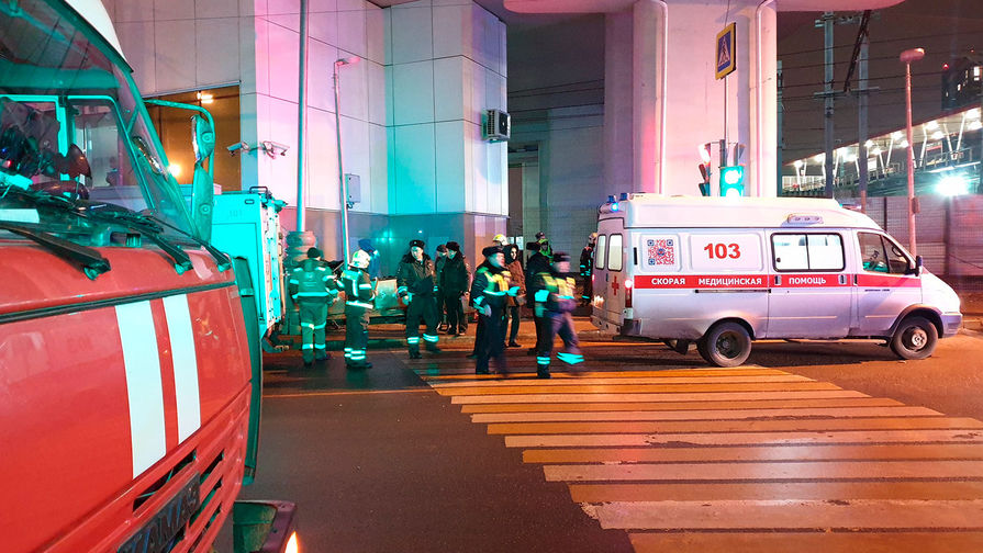 На месте ДТП в Локомотивном проезде в Москве