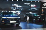 Автомобиль Hyundai Santa Fe на Московском международном автосалоне, 29 августа 2018 года